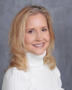Susan Jackson the independent insurance agent smiling